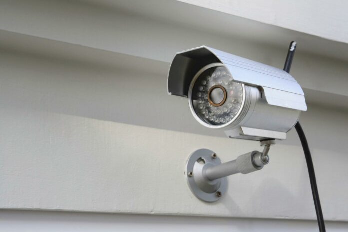 Can Wireless Security Cameras Work Without Internet