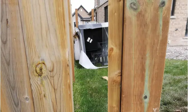 How to Close the Gap Between Neighbors Fences?