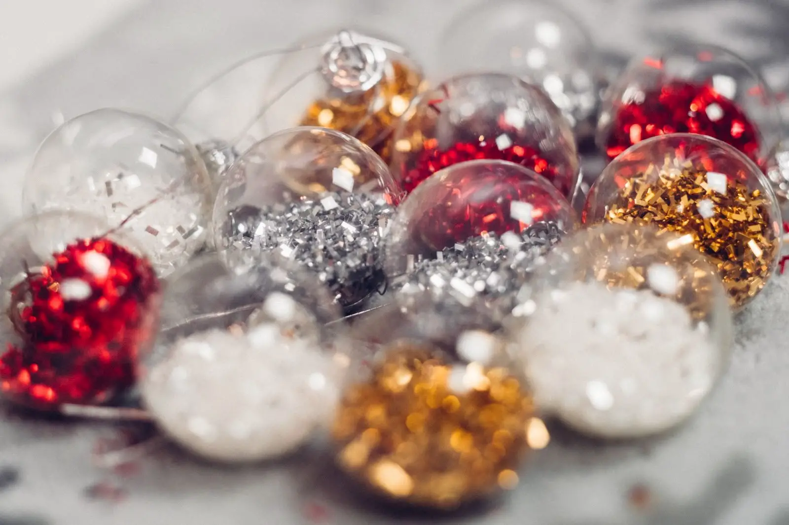 5 Christmas Decorating Ideas for the Student Apartment