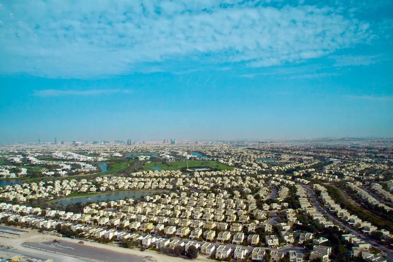 Pros & Cons of Meadows Dubai | Is it a Good Place to Live in 2023