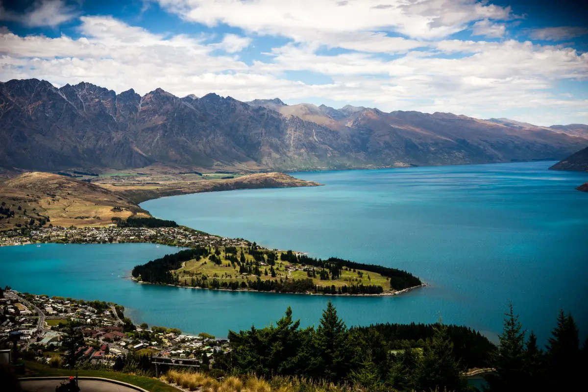 Can Foreigners Buy Property In New Zealand