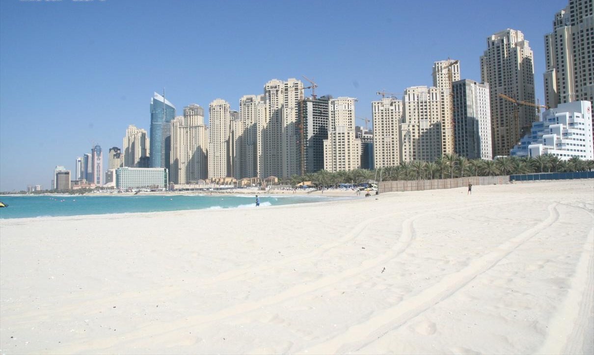 Real Estate Trends and Upcoming Properties around Marina Beach in Dubai
