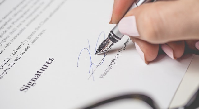 How To Transfer Property After The Death Of Parents With A Will?